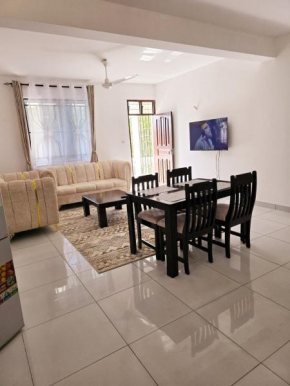 Spacious Sea Breeze Apartment